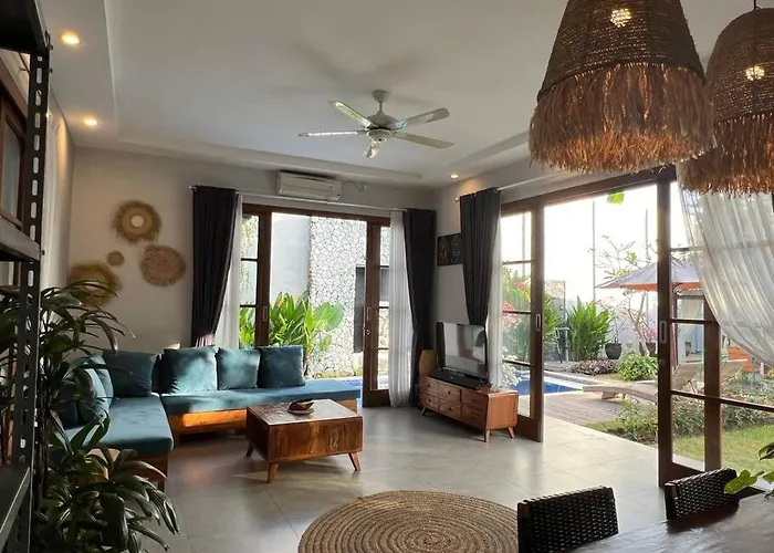 2 Bedroom Pepper House Near Gwk - Garden View Villa